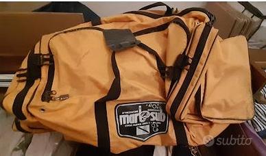 Borsone impermeabile e resistente