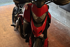 Ducati Hypermotard 950