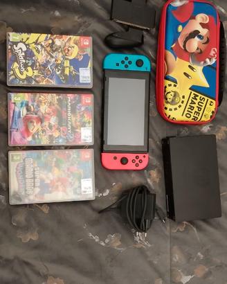 Nintendo switch+giochi + custodia