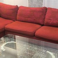 divano angolare rosso