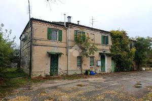 CASA INDIPENDENTE A FORLIMPOPOLI