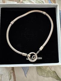 Bracciale Pandora + charm cuori