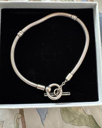 Bracciale Pandora + charm cuori