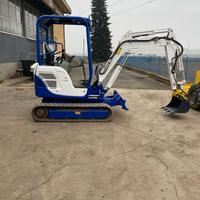 Escavatore yanmar sv22 del 2017