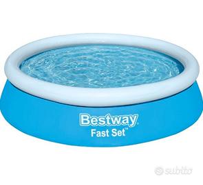 piscina gonfiabile con copertura 