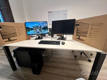 Postazione PC + 2 Monitor + accessori. Come Nuovi.