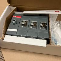 ABB sezionatore OT200E03 tripolare da 200 A nuovo
