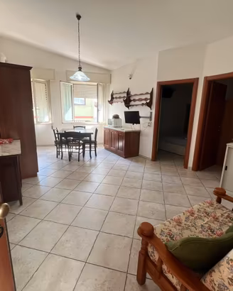 Iglesias - Trilocale luminoso vicino al centro