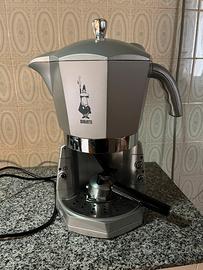 Macchina caffe’ mokona lavazza