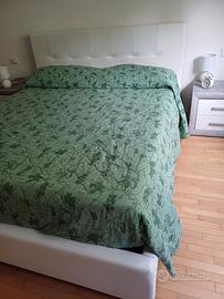 Letto matrimoniale con contenitore