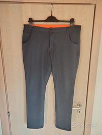 pantalone di tuta blu