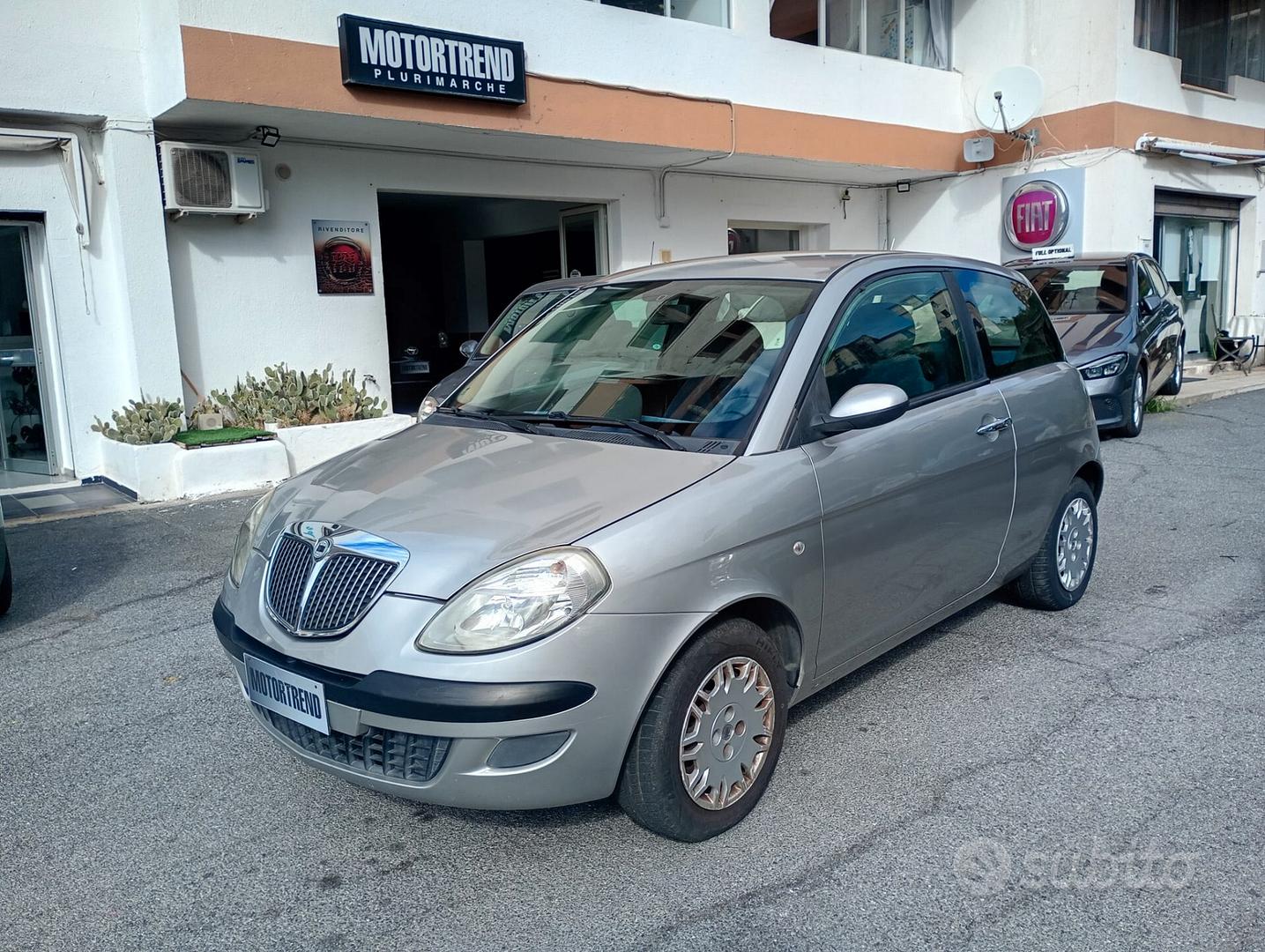 Lancia Ypsilon