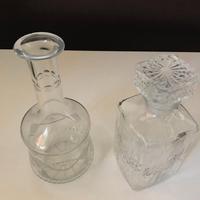 DUE BOTTIGLIE NUOVE IN CRISTALLO