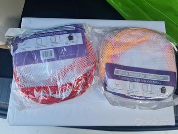 2 cesti portabiancheria a rete