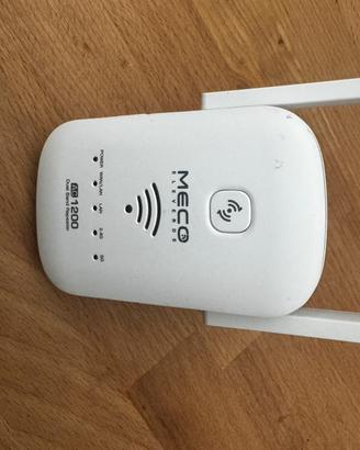 Ripetitore Wi‑Fi MECO AC1200 Dual Band 2,4G/5G