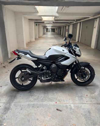 Yamaha XJ6