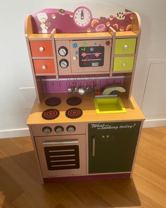 Cucina legno giocattolo