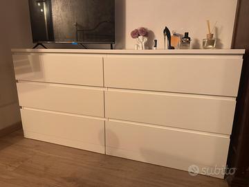 Set camera da letto: Comó XL e coppia comodini