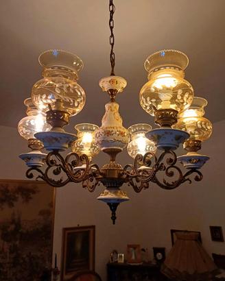 lampadario in capodimonte d'epoca