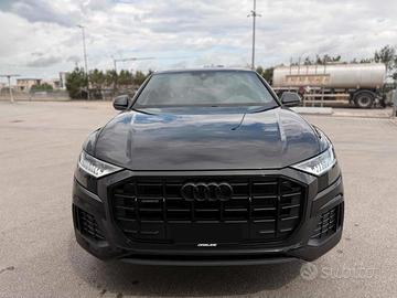 Audi Q8 50 TDI TOTAL BLACK/23"/PELLE/S-LINE