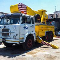 FIAT 693 Autogrù ISOLI