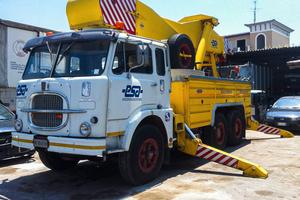 FIAT 693 Autogrù ISOLI