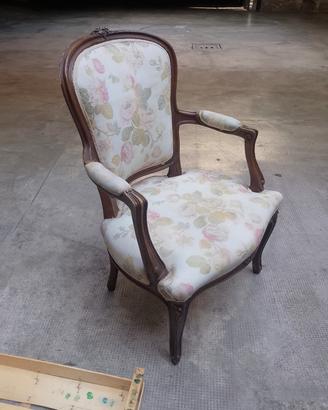 poltrona in legno Luigi XVI