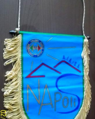 Abbigliamento ed accessori sportivi anche vintage