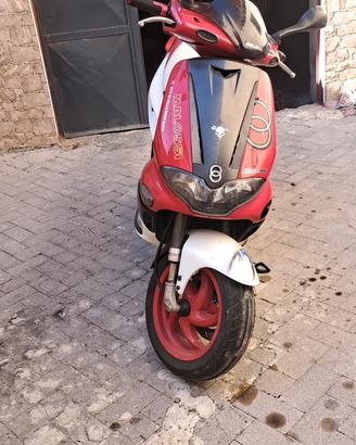 Gilera runner