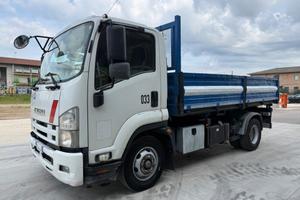 ISUZU F11.210 ribaltabile trilaterale Euro4