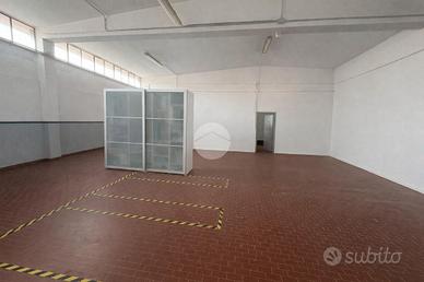 LABORATORIO A LALLIO