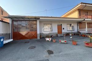 CASA SEMINDIPENDENTE A CUORGNÈ