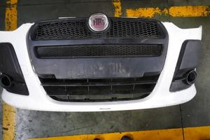 FIAT DOBLO 2011 - PARAURTI ANTERIORE