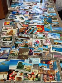 Più di 100 cartoline del secolo scorso