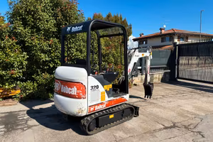 E268 - MINI ESCAVATORE 16 Q BOBCAT 320