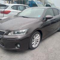 Lexus ct200h..ricambi.