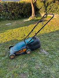 Tagliaerba elettrico Black & Decker 30cm con cesto
