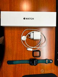 Apple Watch SE Series 2 (2ª gen.) GPS, 44mm