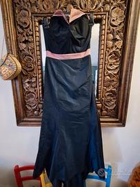 Abito lungo elegante e mantellina blu e rosa XS Do