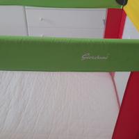 Culla da campeggio con materasso