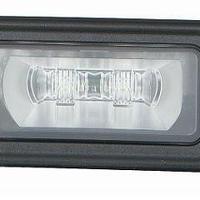 FANALE FANALINO LUCE TARGA AUDI Q7 2015