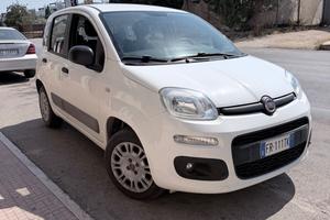 Fiat Panda 1.2 Lounge 69cv BENZINA