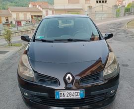 RENAULT Clio - 2006 neopatentati