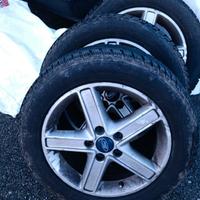 Gomme da neve e cerchi in lega