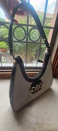 BORSA GUESS USATA UNA SOLA VOLTA