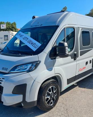 VAN Sunlight 602 pronta consegna LETTI GEMELLI