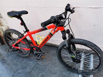 MTB Mountain Bike Rockrider ST900 20 pollici 