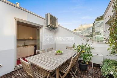 TRILOCALE CON TERRAZZO