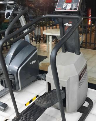STEPPER LIFE FITNESS
