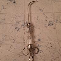 Siringa in vetro anni '50